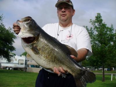 George Moon with a 12.20